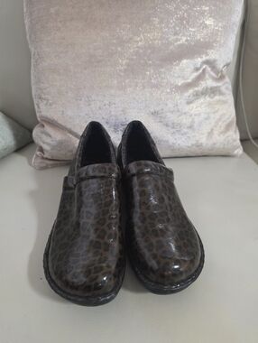 NWOT - boc Cheetah Print  Size 10/42
